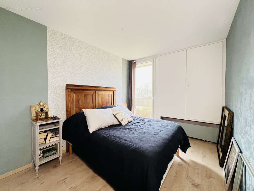 Appartement à ELANCOURT