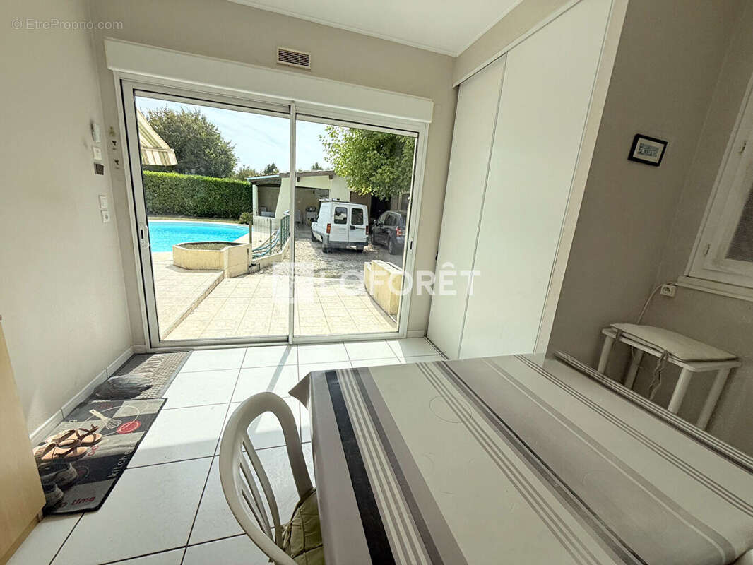 Maison à MARTIGNAS-SUR-JALLE