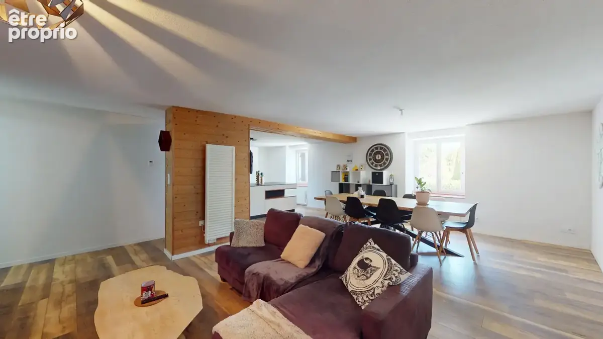 Appartement 108 m² à Vercel-Villedieu-Le-Camp  - photo 3