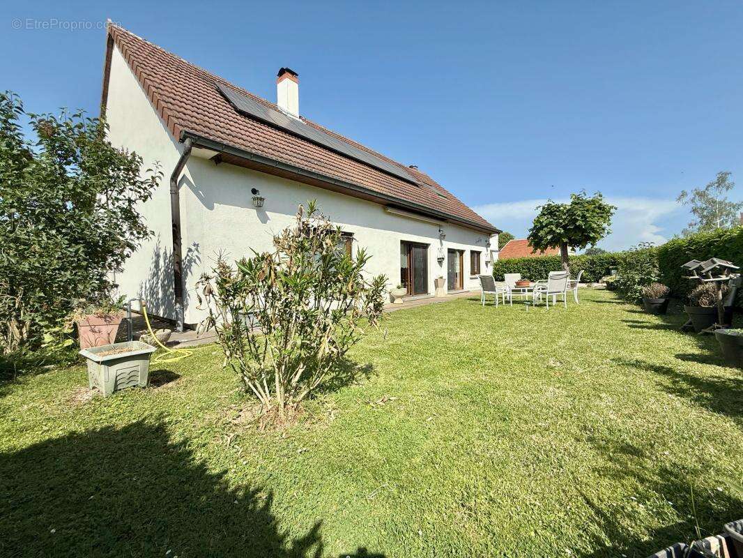 Maison à SERMESSE