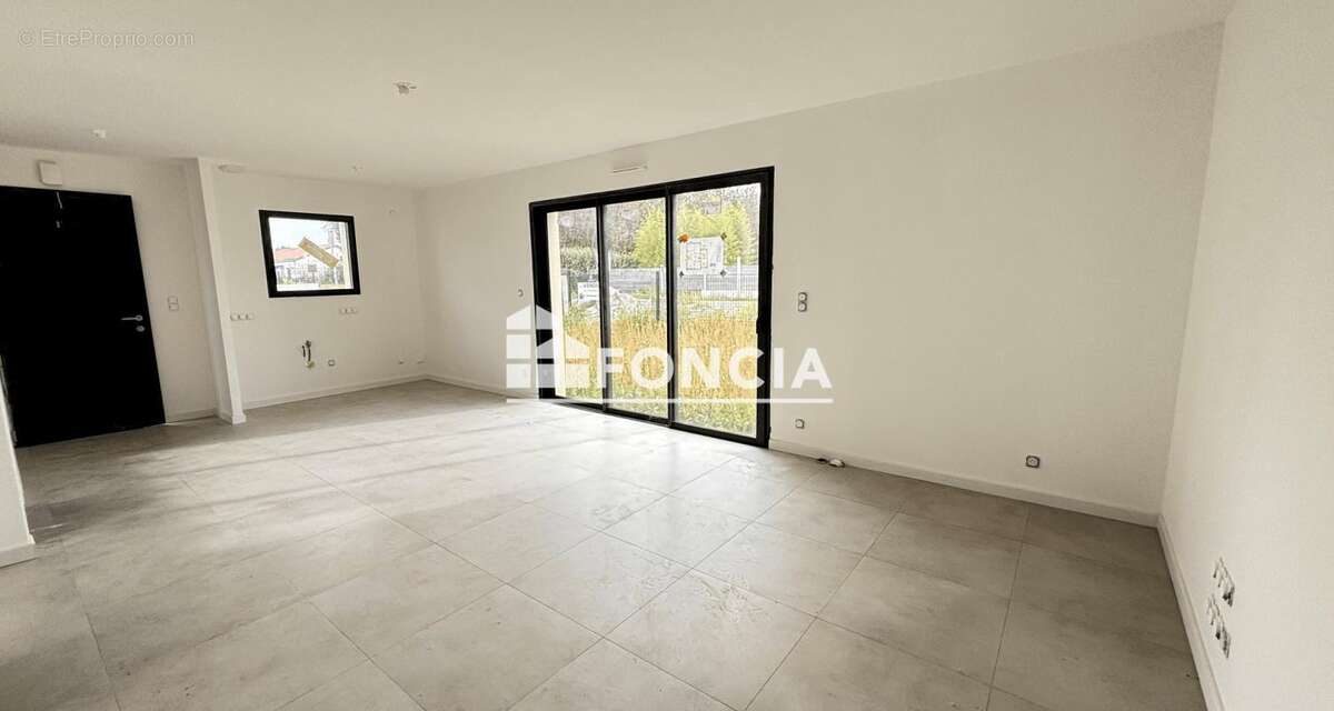 Maison à BEAUVOIR-SUR-MER