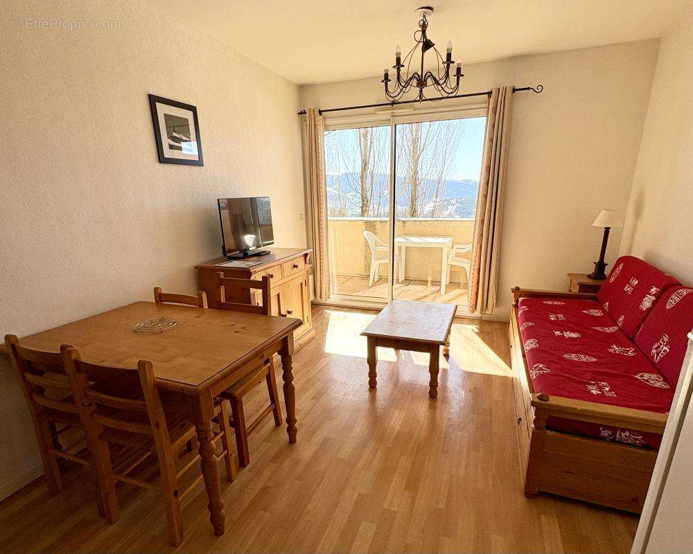 Appartement à FONT-ROMEU-ODEILLO-VIA