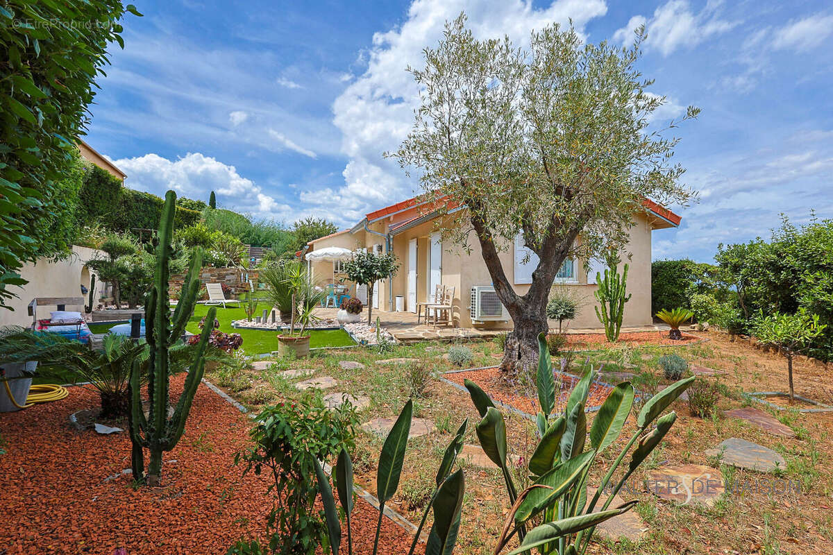 Maison à LA CROIX-VALMER