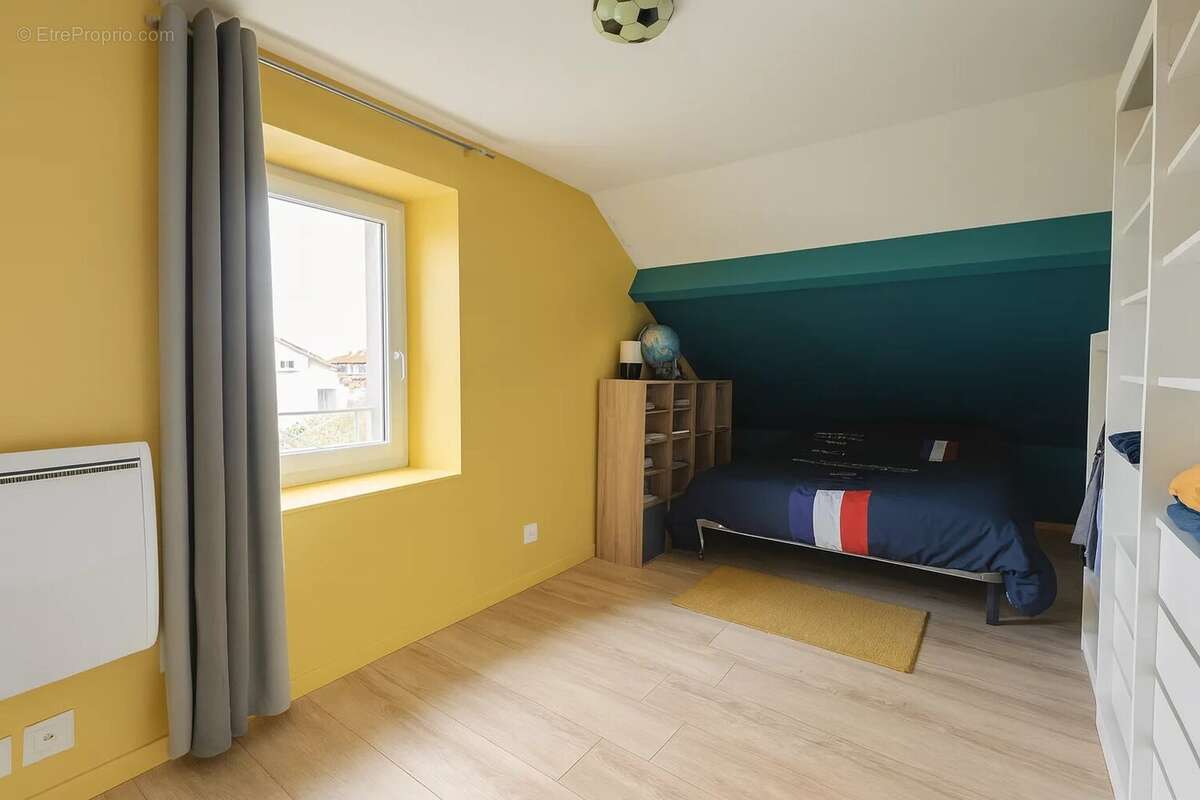 Appartement à FONTENAY-TRESIGNY