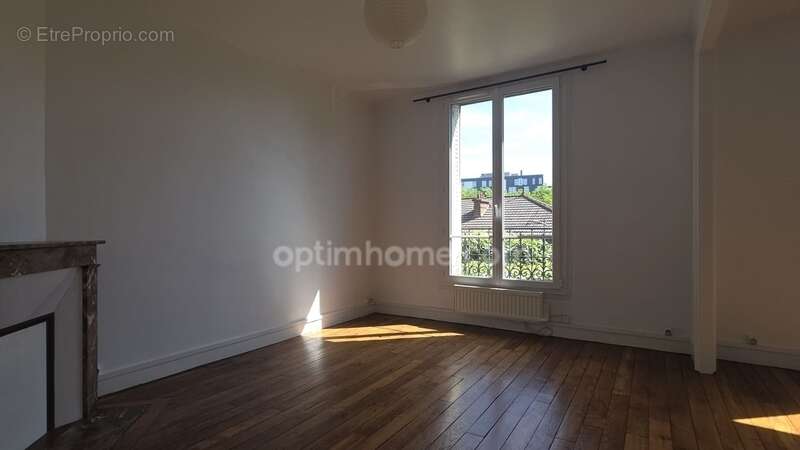 Appartement à CHOISY-LE-ROI