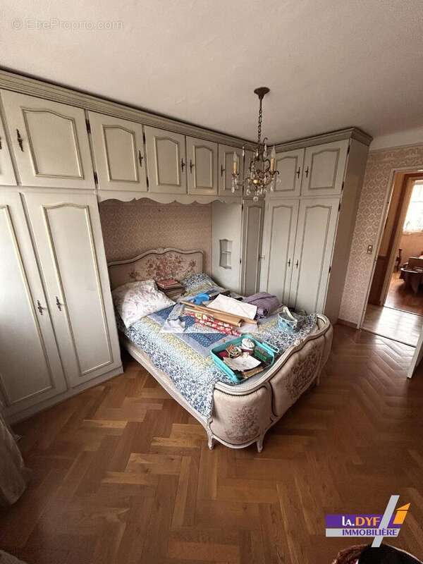 Maison à VAUJOURS