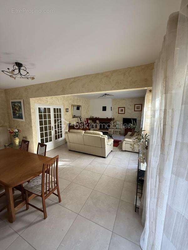 Maison à SALON-DE-PROVENCE