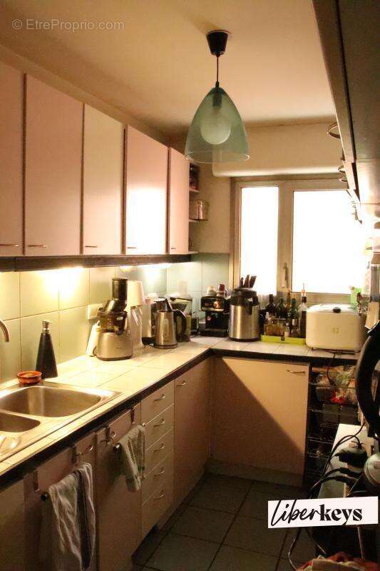 Appartement à PARIS-19E