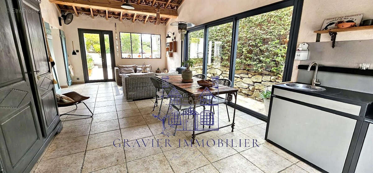 Maison à LA CADIERE-D&#039;AZUR