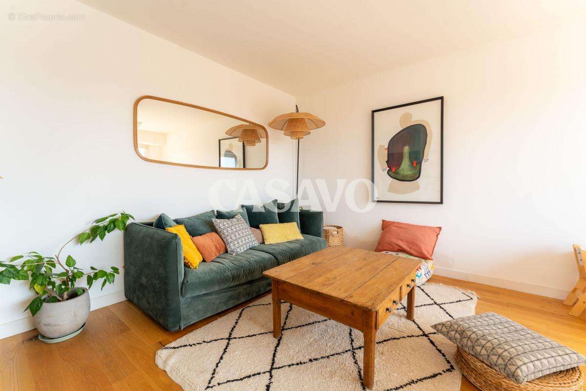 Appartement à EGUILLES