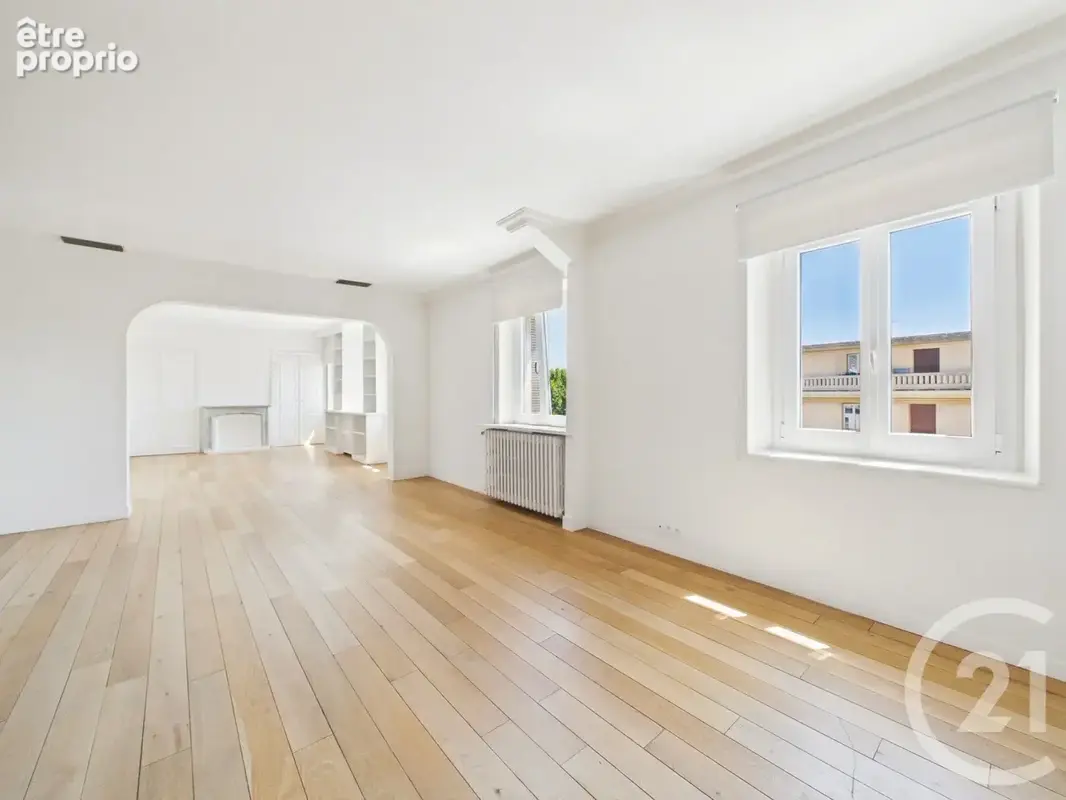 Appartement 6 pièces 179 m² à vendre à Nice (06000) - photo 2