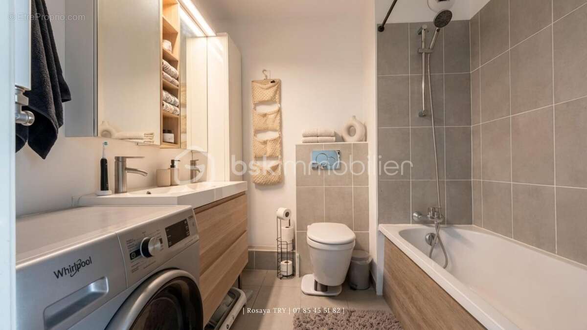 Appartement à TORCY
