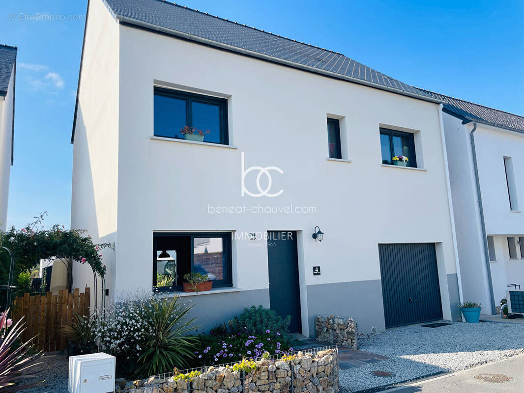 Maison à LE TOUR-DU-PARC