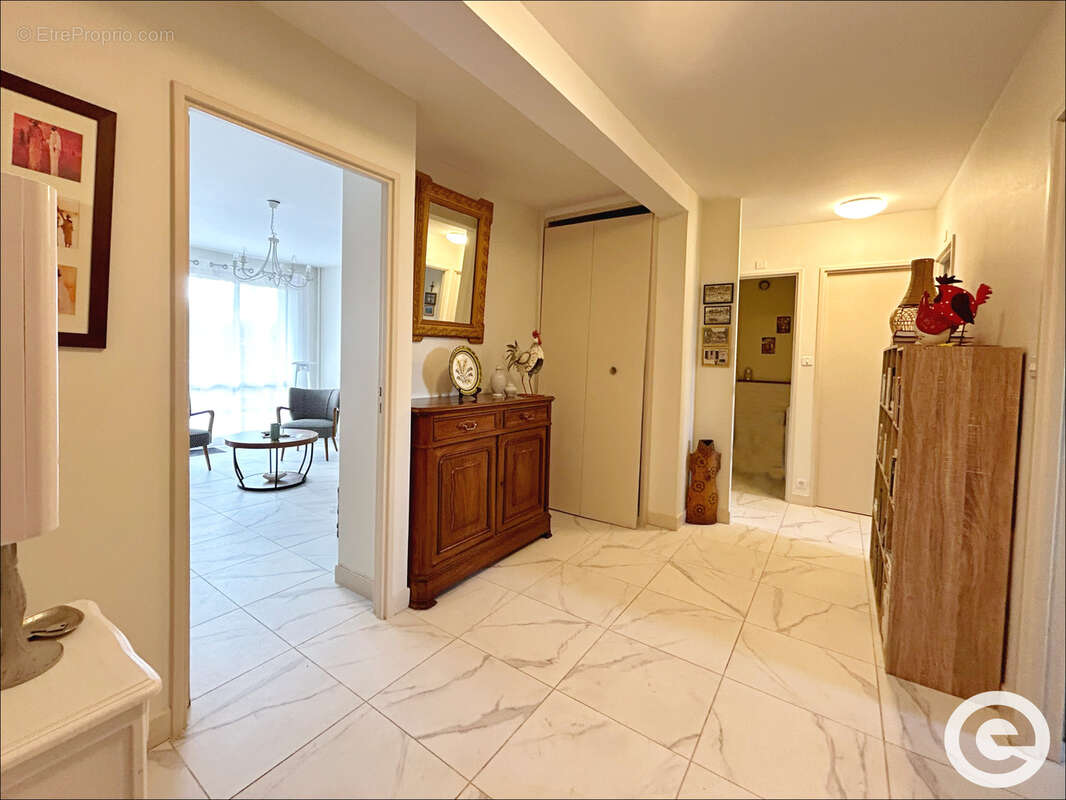 Appartement à SENS
