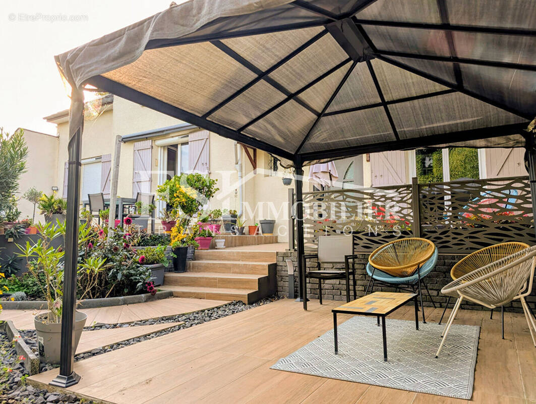 Maison à SAINT-LEU-LA-FORET