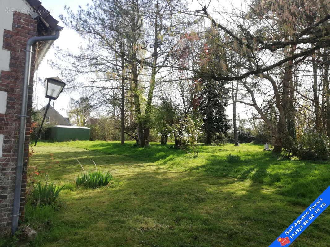 Maison à LA FERTE-LOUPIERE