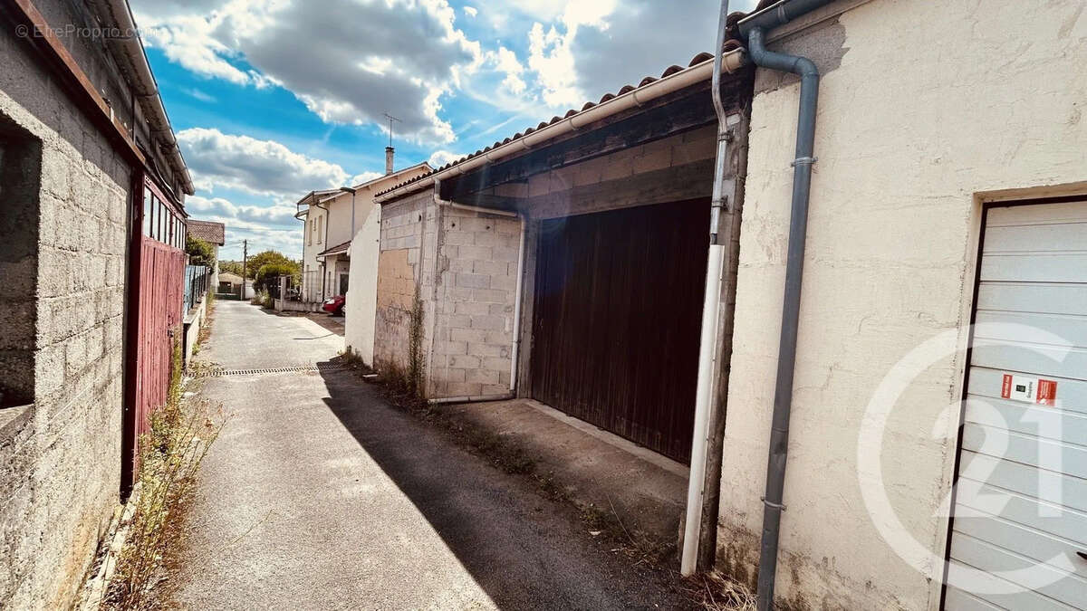 Maison 75 m² à Angouleme  - photo 8