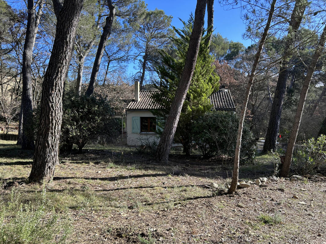 Maison à ROGNES