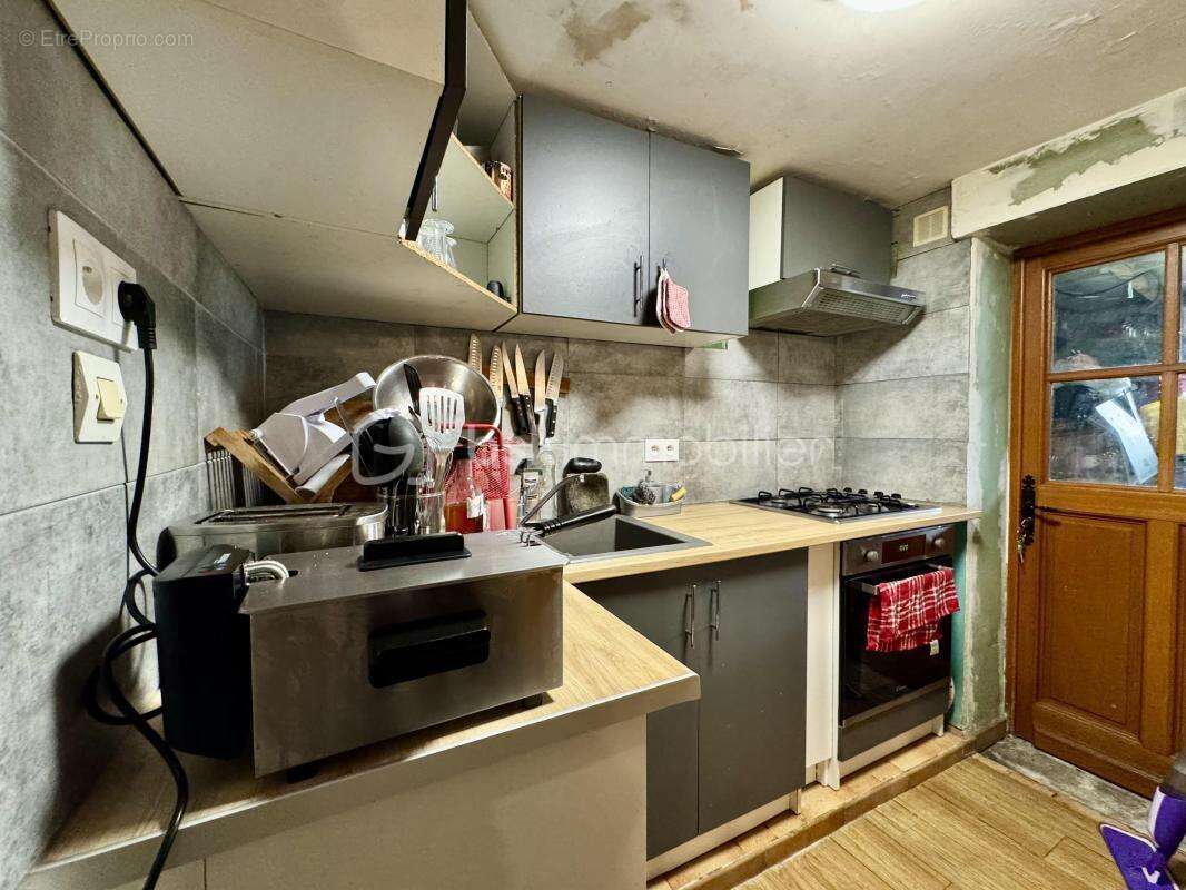 Maison à fort potentiel à rénover - 70m2 - LE BLANC-MESNIL - photo 5