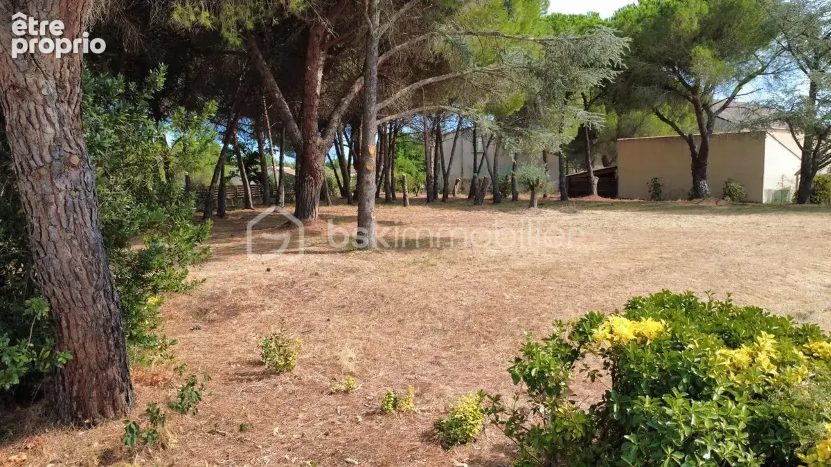 Terrain viabilisé de 1 872 m² – lézignan-la-cèbe – à 5 min de pézenas - photo 2