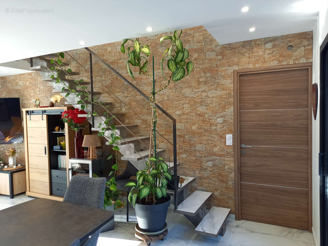 Maison à LATOUR-BAS-ELNE