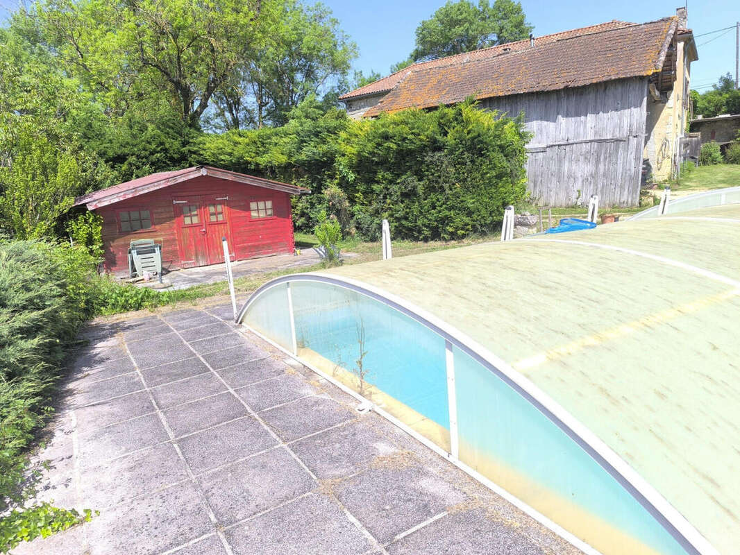 piscine chalet hangar - Maison à CONDOM