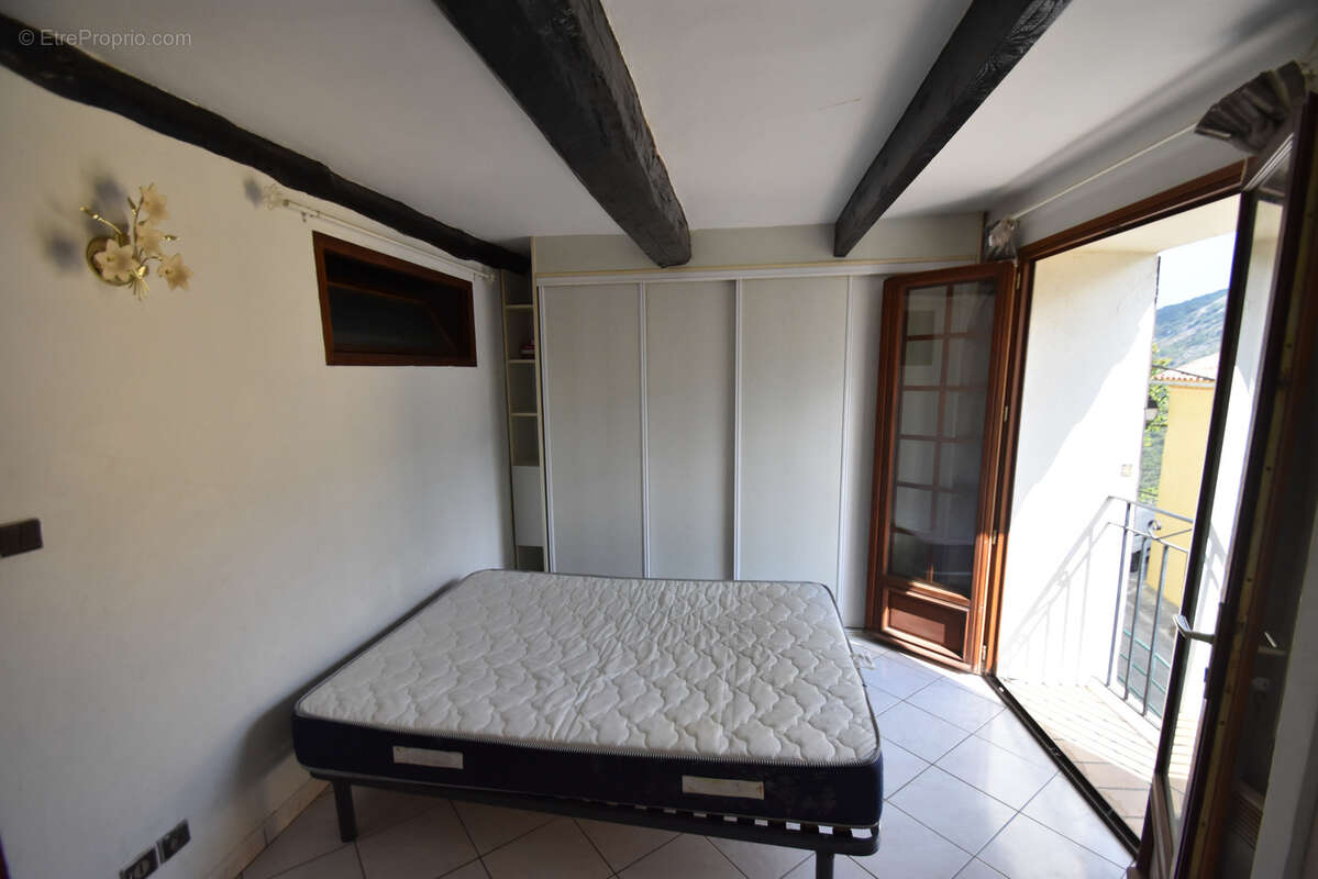 Appartement à LES FERRES