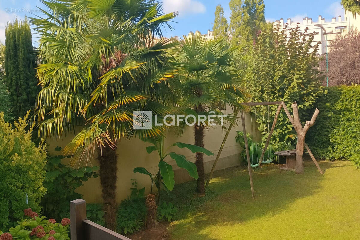 Maison à ORMESSON-SUR-MARNE