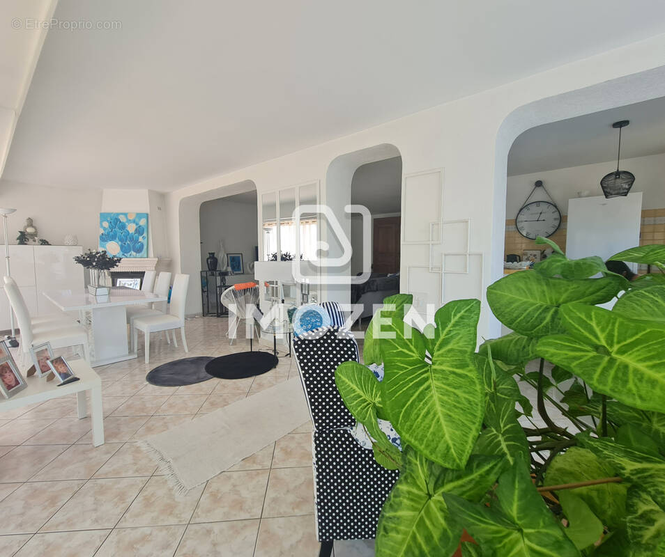 Appartement à BRIGNOLES