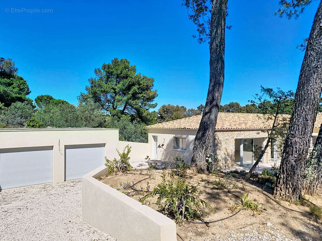 Maison à NIMES