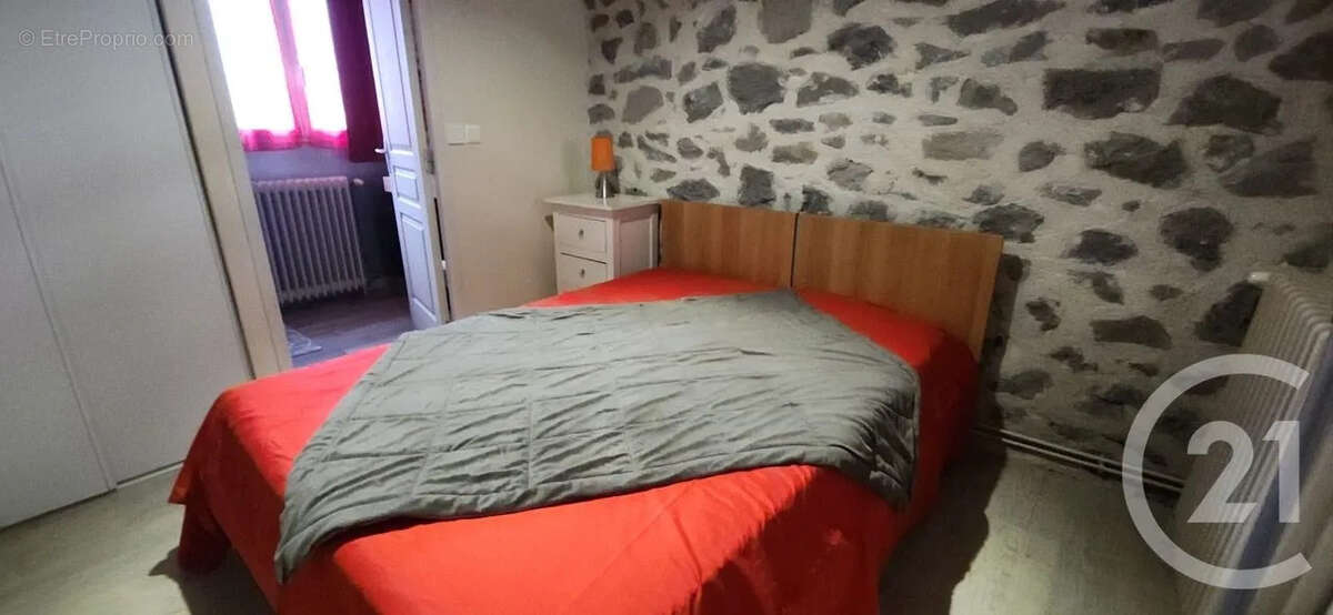 Maison 227 m² à Aurillac  - photo 15