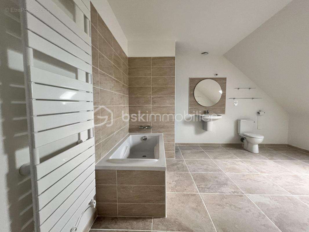 Maison à SAINT-COULITZ