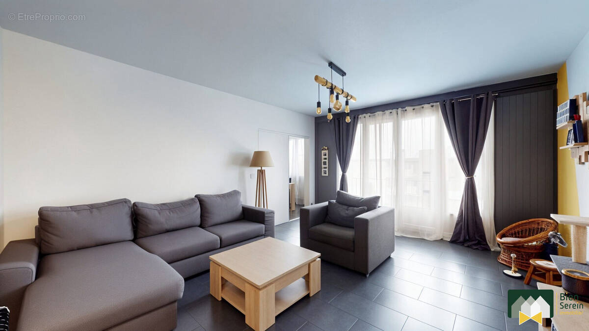 Salon - Appartement à LUCE