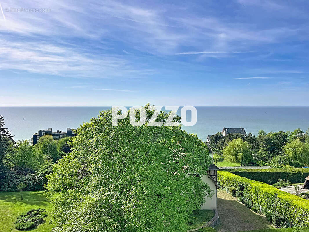 Appartement à TROUVILLE-SUR-MER