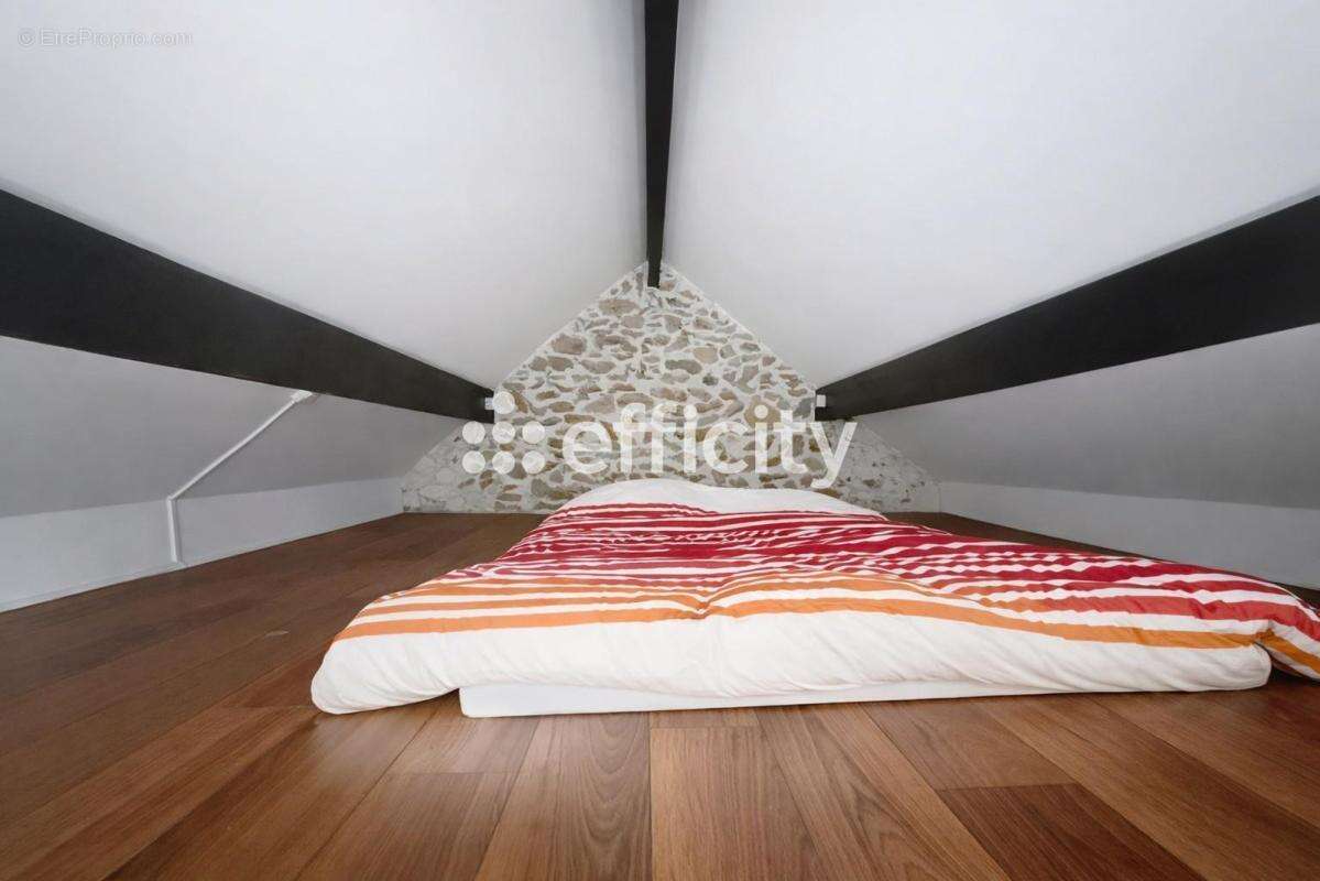 Maison à LES PAVILLONS-SOUS-BOIS