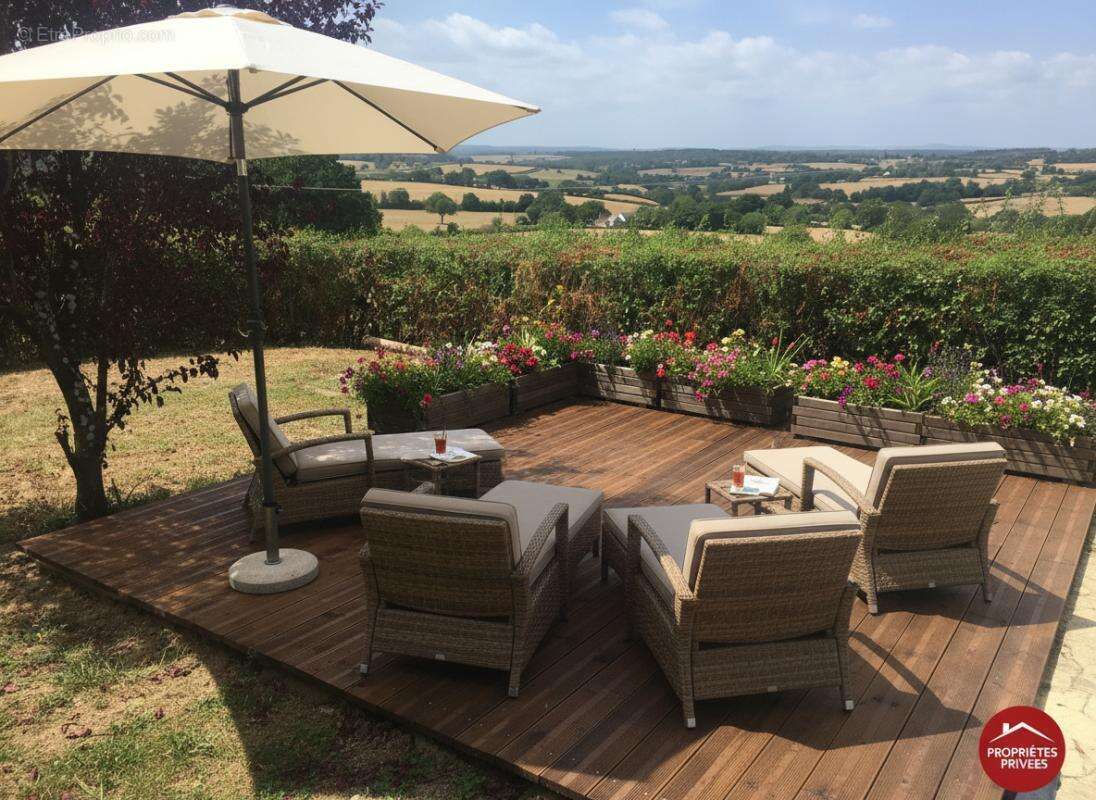 Ensemble immobilier à découvrir - 143 m2 - photo 3
