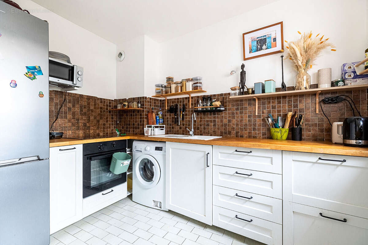 Appartement à PARIS-15E