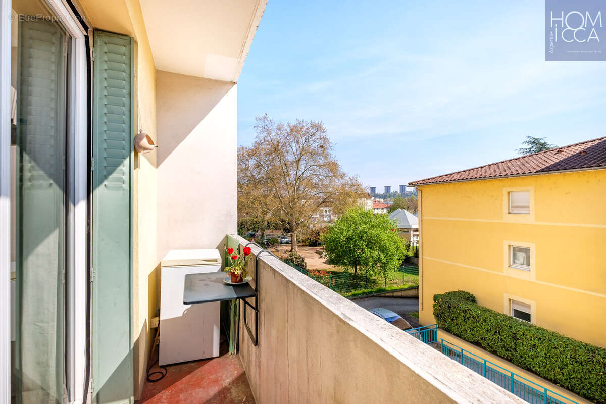 Appartement à LYON-9E