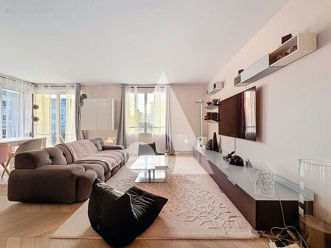 Appartement à RUEIL-MALMAISON