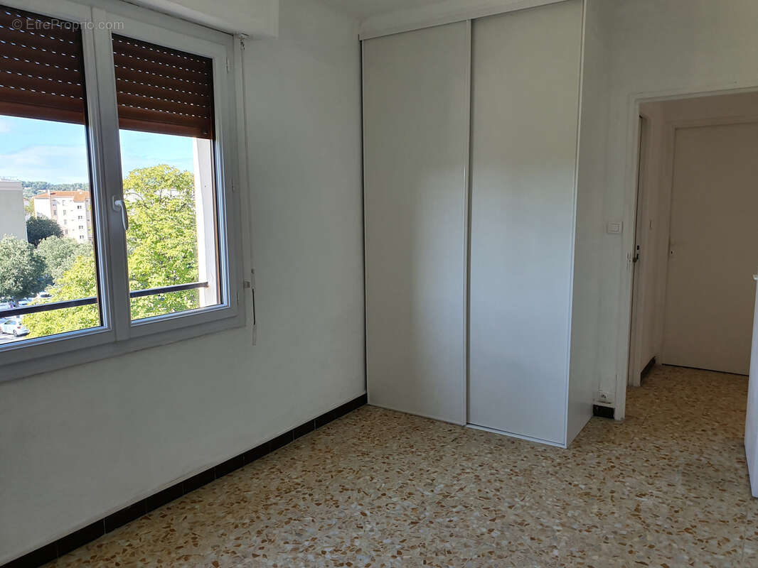 Appartement à DRAGUIGNAN