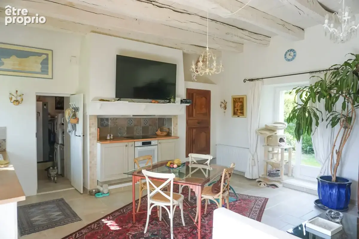 Charmante maison en pierre du XVIIe siècle située au coeur du paisible et pittoresque Périgord vert. - photo 7