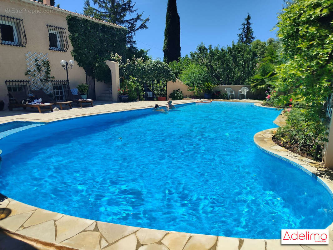 Maison à VAISON-LA-ROMAINE