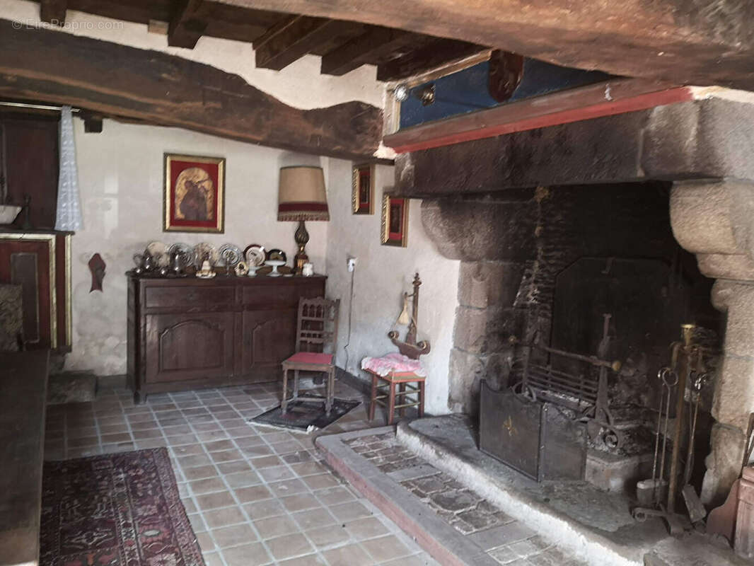 Maison à PLEINE-FOUGERES