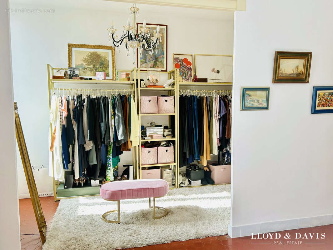 DRESSING - Maison à MARSEILLE-16E