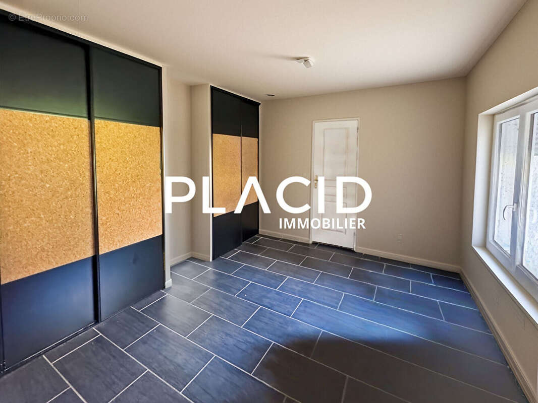 Maison à LES ATTAQUES