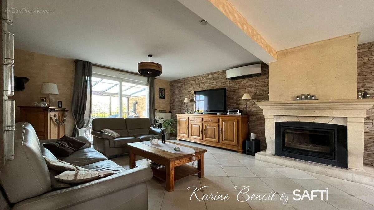 Photo 9 - Maison à SAINTRY-SUR-SEINE