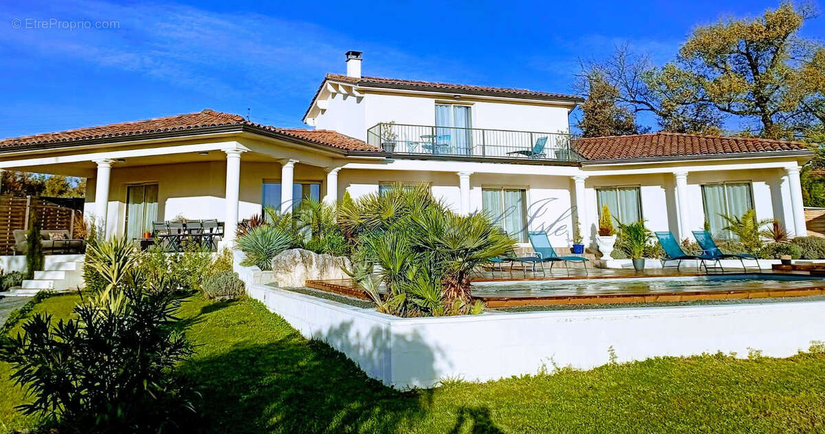 Maison à SAINT-PRIVAT-DES-PRES