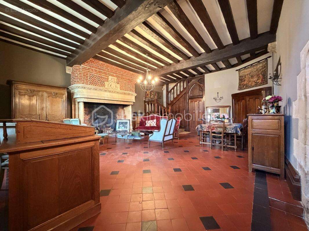 À VENDRE – ANCIEN BAILLIAGE D’ARQUES-LA-BATAILLE - Une demeure de caractère chargée d’histoire ! - photo 12
