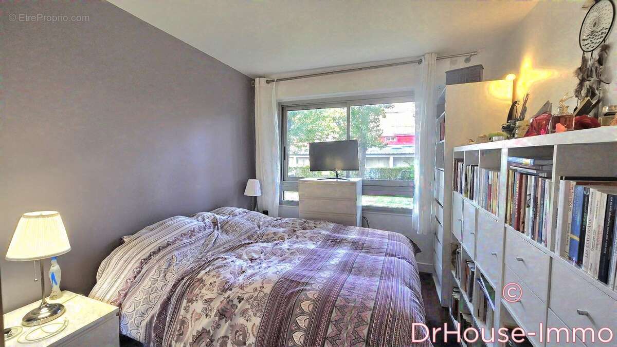 Appartement à AUBERVILLIERS