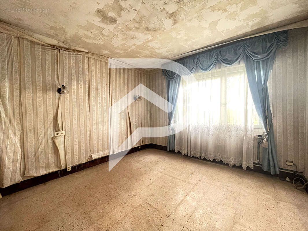 Maison à MONTIGNY-EN-CAMBRESIS